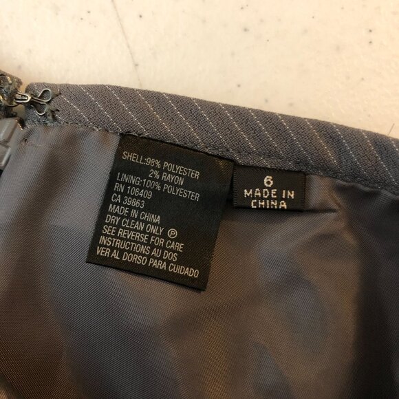 Tahari Arthur S Lavine Pencil Skirt Pleated Ruffle Lined Pinstripe Gray 6 - Picture 4 of 4